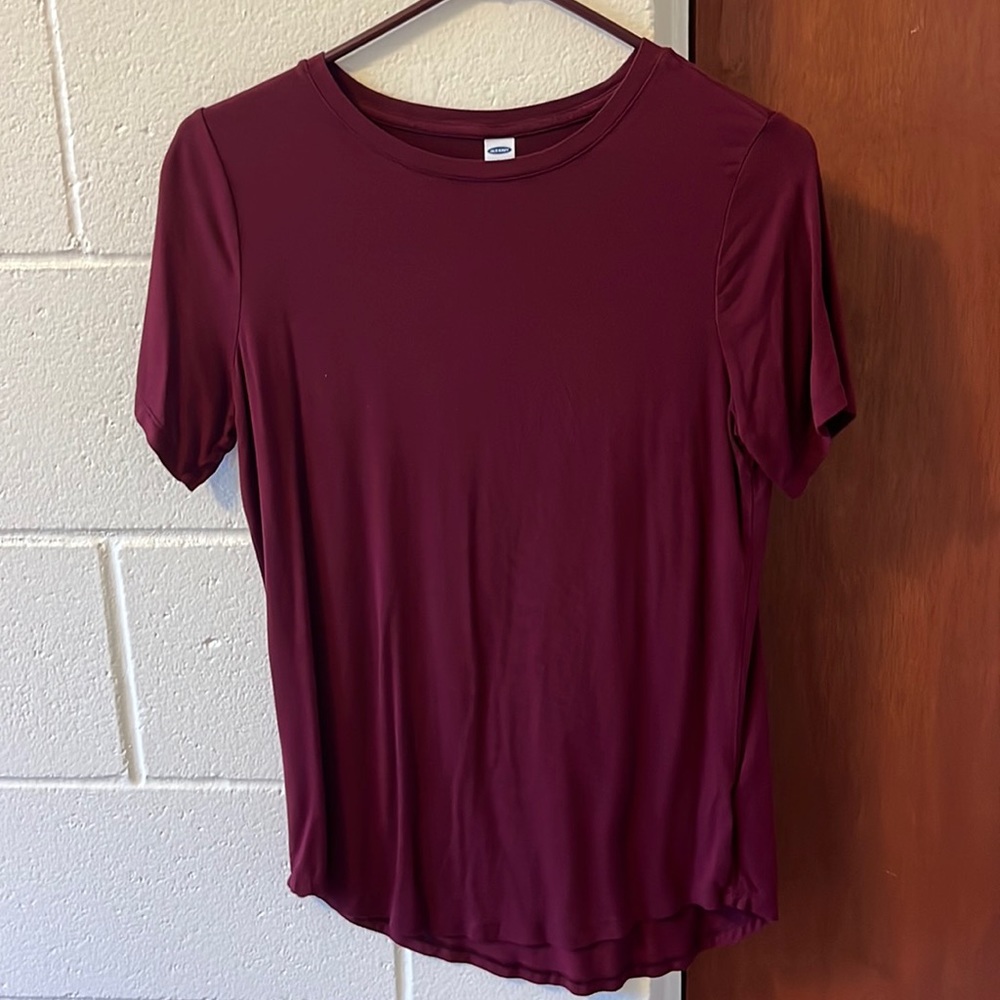 Old navy maroon luxe tshirt